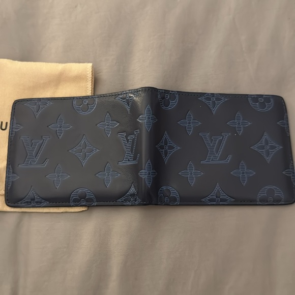 Louis Vuitton Multiple Wallet - Picture 5 of 5